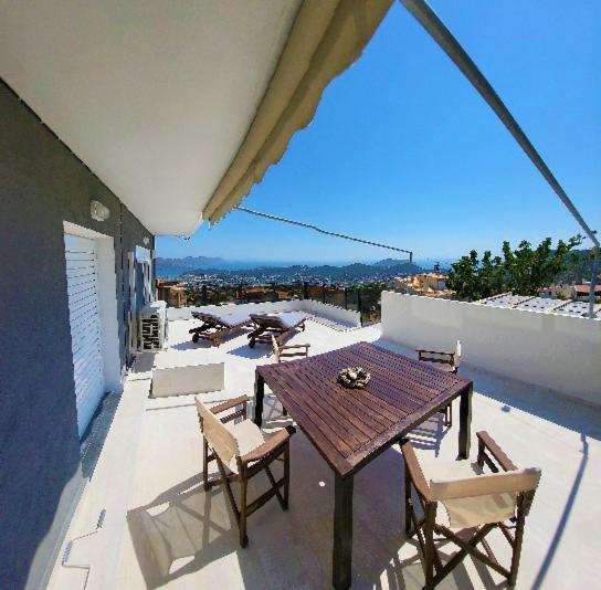 "Stergiou Luxury Apartments" Με Κοινη Πισινα Saronida Exterior photo